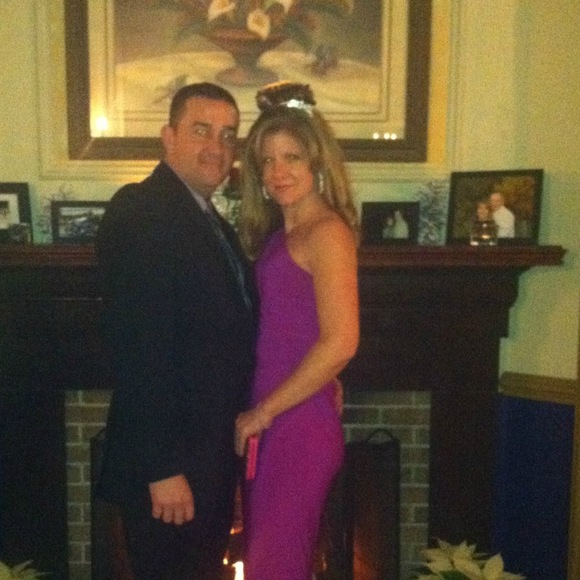 Meet your Posher, Jennifer - Picture 1 of 1